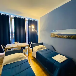 About Toledo Apartament Neapol