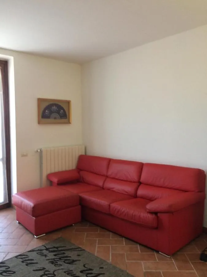 Guendalina Mon Amour Roncola