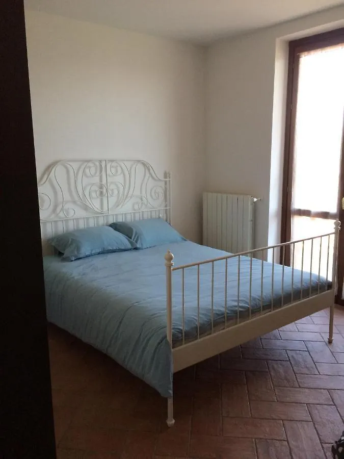 Guendalina Mon Amour Roncola Olaszország